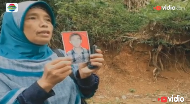 Indosiar's tweet photo. Info Orang Hilang. Klik video #PatroliIndosiar, https://t.co/9FGDUFccKS https://t.co/UDxFD34Oc9