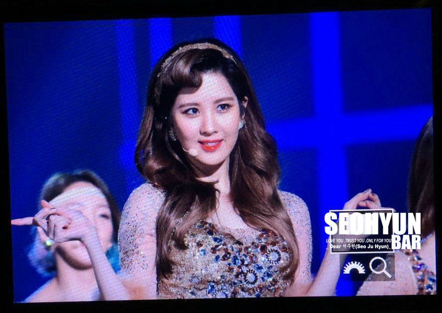 [PIC][27-12-2015]SNSD tham dự Đại hội âm nhạc cuối năm "2015 SBS Gayo Daejeon" vào tối nay - Page 2 CXP7lr9UoAAkZUg