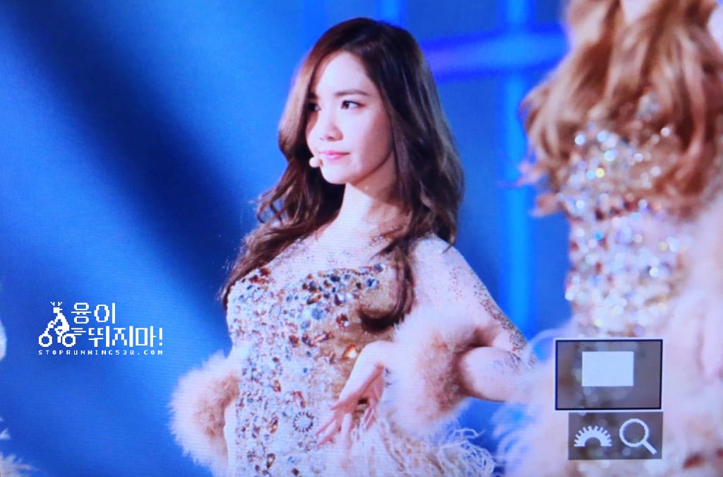 [PIC][27-12-2015]SNSD tham dự Đại hội âm nhạc cuối năm "2015 SBS Gayo Daejeon" vào tối nay CXP8W4uUQAERQBv