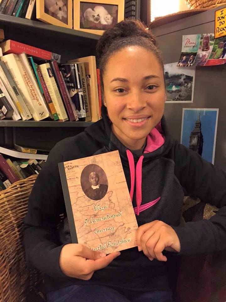 MikeLoBurgio's tweet photo. Young #Kansas author's book on #exoduster grandmother moves to 2nd printing https://t.co/HJ09aDiGby @KSagJournalist https://t.co/aAng7sg5aR