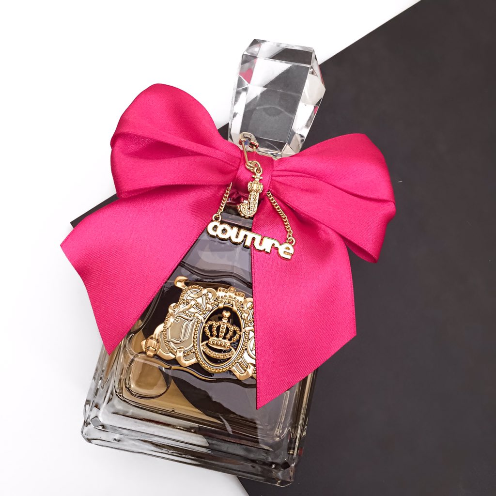 beautifice's tweet photo. Pink love by @juicycouture https://t.co/GbHqEZX3gg
