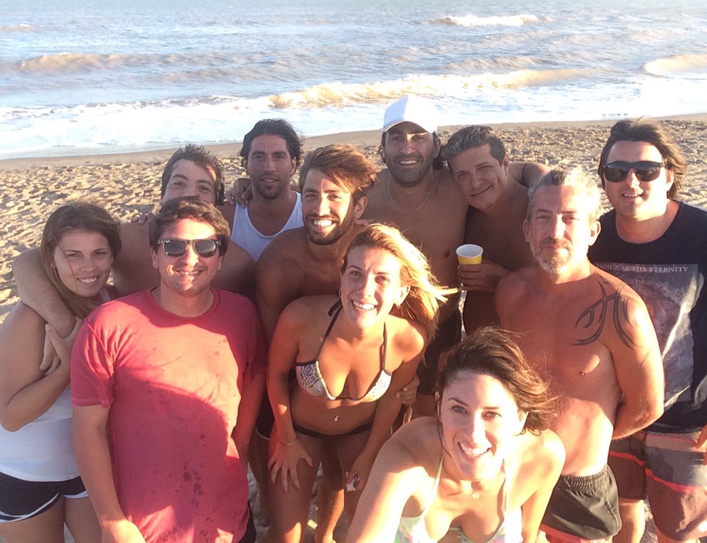 rominaansaldo's tweet photo. #pinamar2015 #diciembre @turcohusain un grupo muy divertido ๐โฑ๐๐๐ป๐ https://t.co/lFICYCTWvI