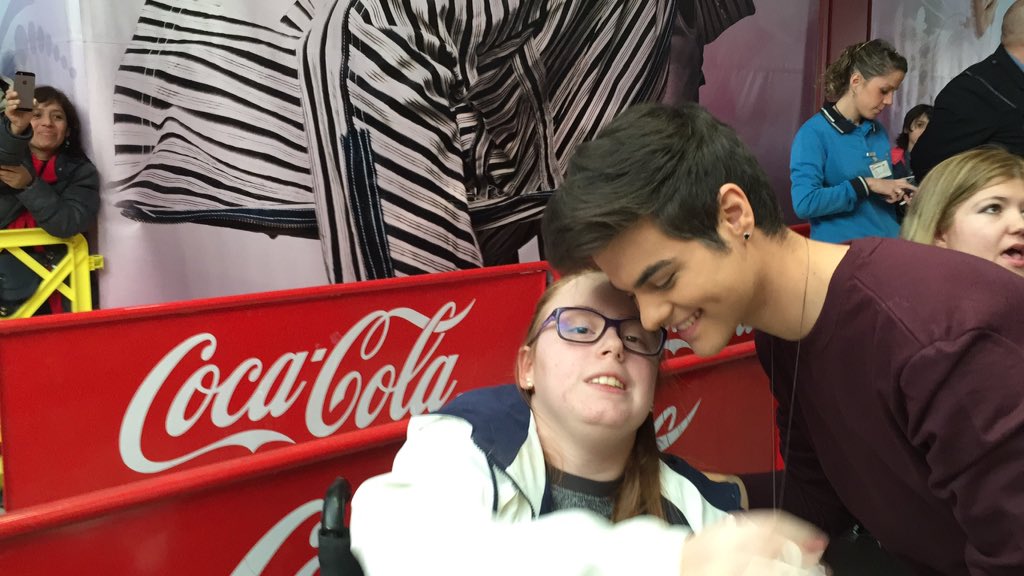 silvialb31's tweet photo. @AbrahamMateoMus gracias por todo❤️❤️❤️ https://t.co/XSqzH4mw5Q