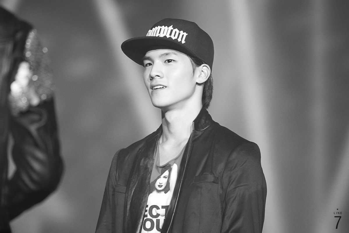 20131026 WAPOP #틴탑 #캡 <a href="/TEEN_TOP/">틴탑(TEEN TOP)</a> cfile3.uf.tistory.com/original/27034…