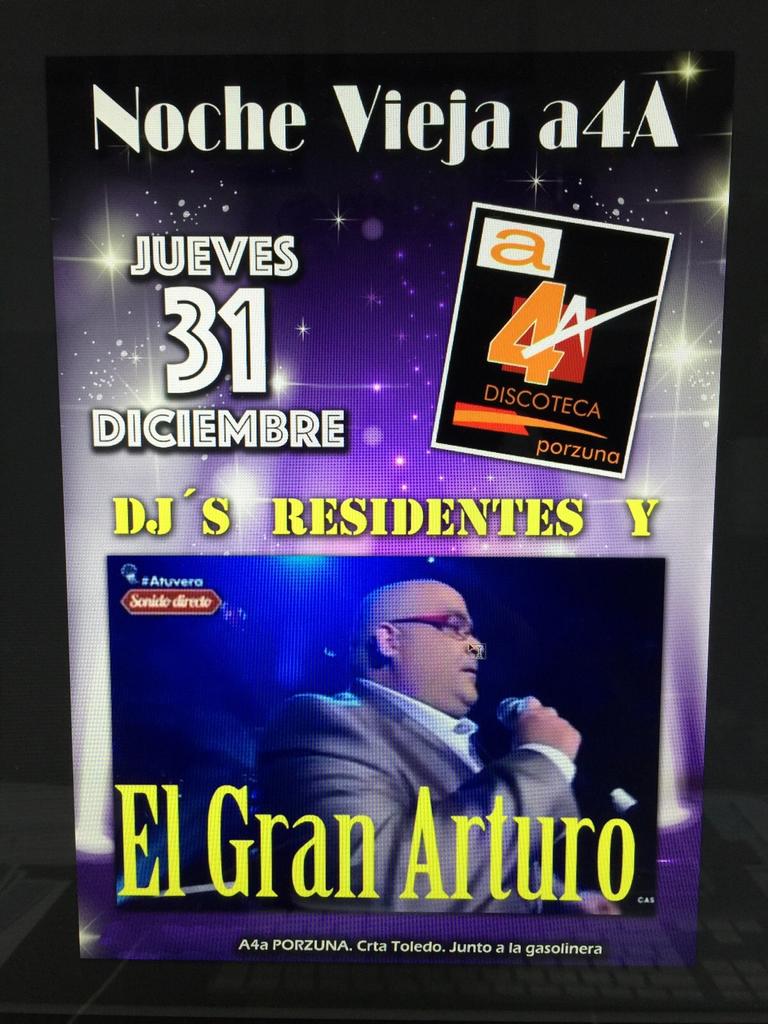 discotecaA4A's tweet photo. gracias FAMILIA de A4A sois la caña!!! noche para no olvidar junto a dj NANO!!! y llega la noche vieja para no parar https://t.co/Bcd6feWU5E