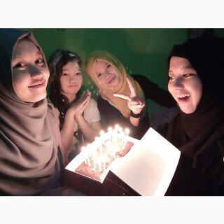NiwSwetta's tweet photo. Kejutannya maaf ya telat kesayanganku wenol kamiiii:* https://t.co/z3MRC9l7CG