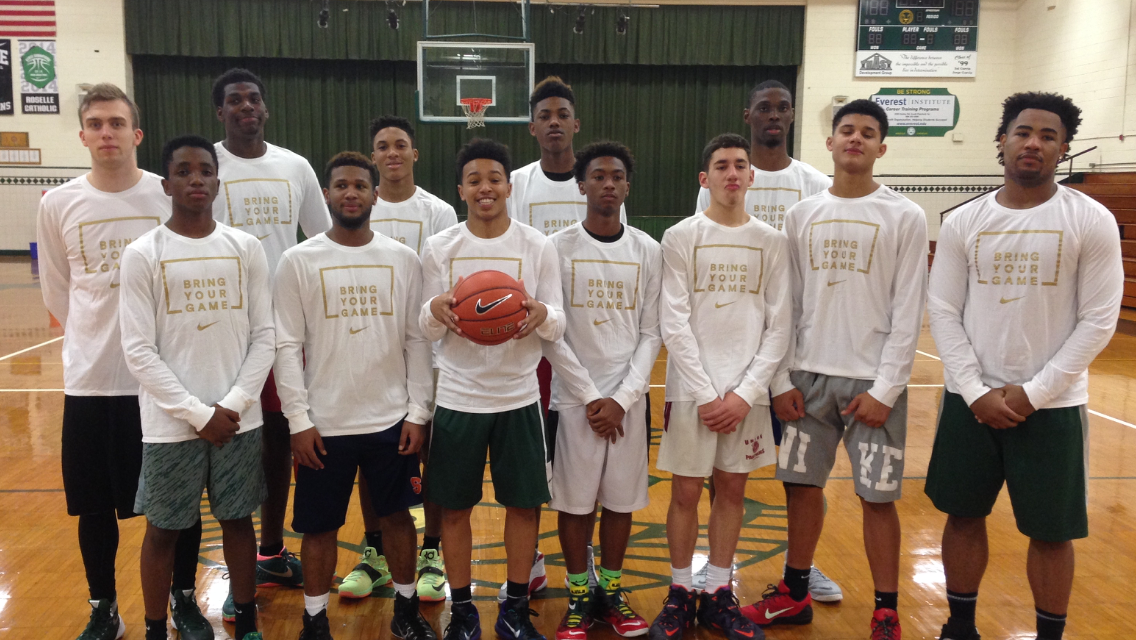 rc_basketball's tweet photo. Thanks to @TDNike @JillNoe @Nike for keeping @rc_basketball looking great! #BringYourGame #NikeEliteHS #RCBasketball https://t.co/AJ8OQrVoNi