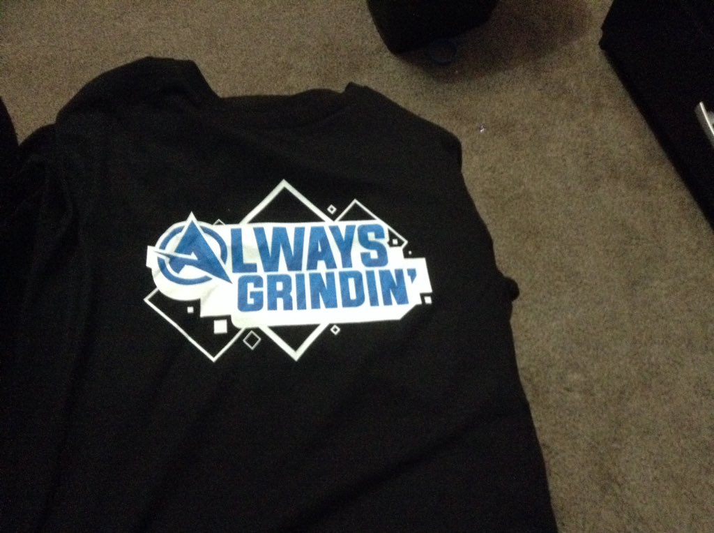humbrow1's tweet photo. @OMGitsAliA got it https://t.co/oKkUOnNcd9