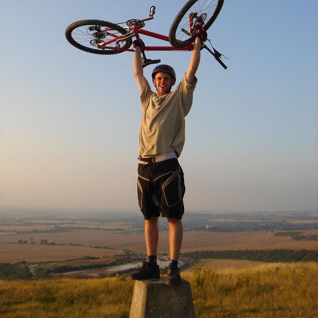 Firecrest_MTB's tweet image. #Sendbacksunday Could this be the start of @deakinator1 fascination with the camera? Altho… ift.tt/1UbEXER