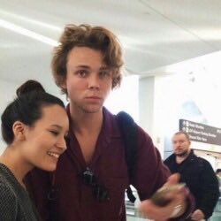 colorsof5sos's tweet image. ashton // light tones