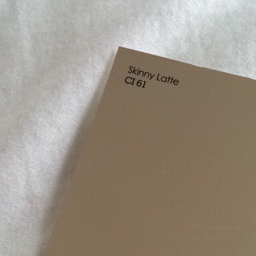 colorsof5sos's tweet image. ashton // light tones