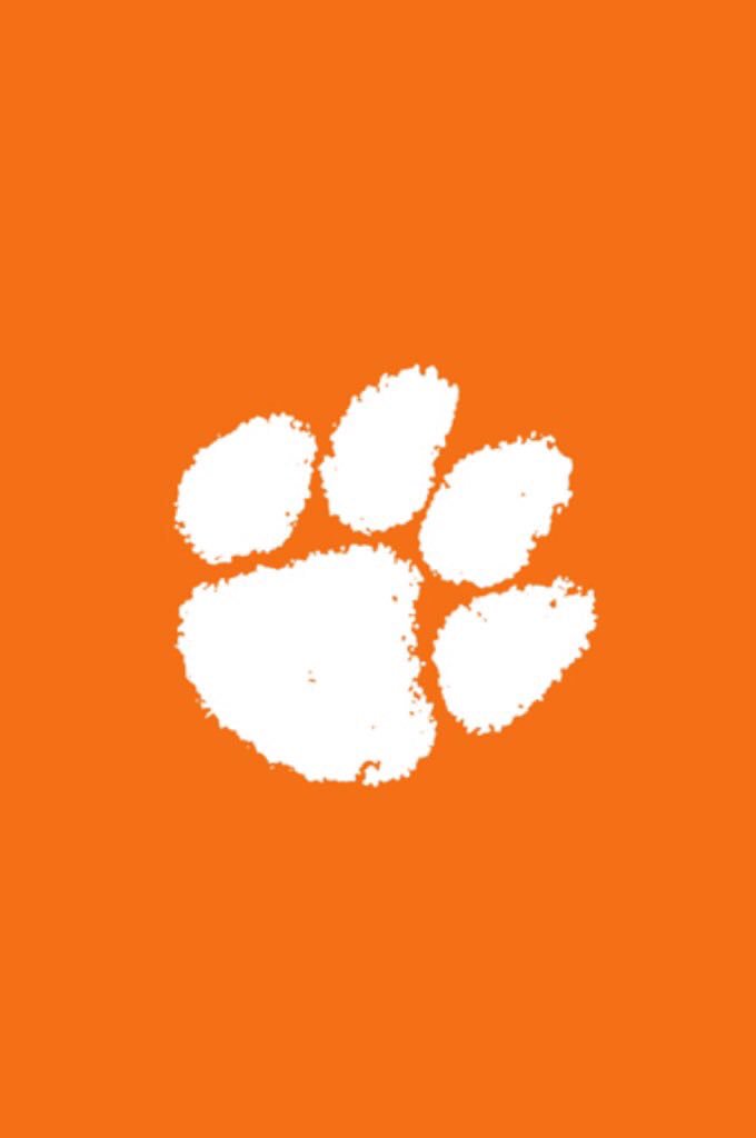 RT FOR OKLAHOMA🔴                   LIKE FOR CLEMSON 🔶