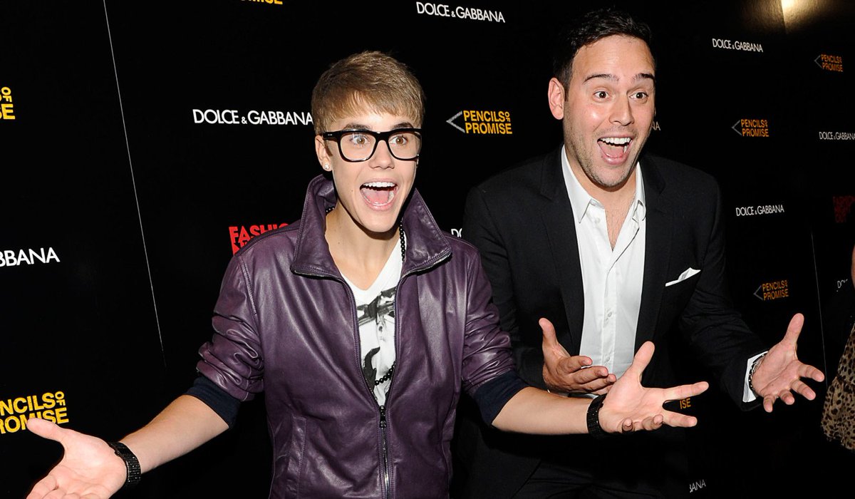 JustJared's tweet photo. Scooter Braun opens up about Justin Bieber &amp; Ariana Grande's respective scandals: https://t.co/1Nj6zF3ioD https://t.co/rb7jE41Wf6