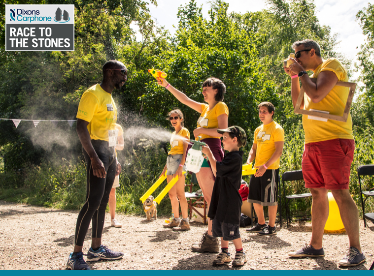 Threshold_trail's tweet photo. One of our favourite pit stop photos from #RTTS2015 tell us your best pit stop memories from the event. #ukrunchat https://t.co/72u3Jb9vMO