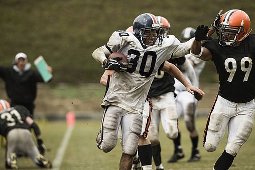 NotesForUnnoted's tweet image. In honor of Sunday Football, read TO THE SPORTS STRANGER: notesfortheunnoted.com/#!To-the-Sport…