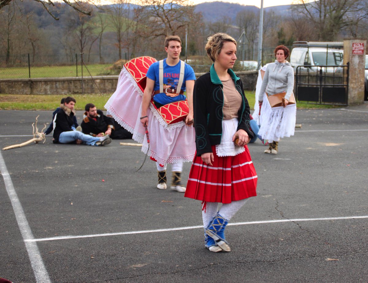 Sohütako maskaradak, dagün urtarilaren 10ean hasiko dira. Lehen emanaldia Sohütan berean.