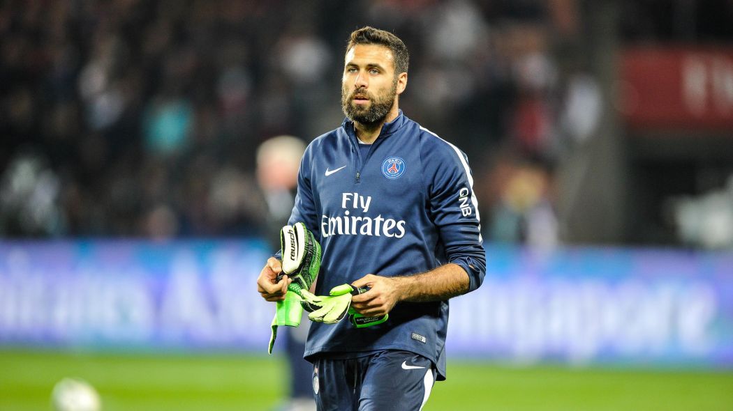 ActuFoot_'s tweet image. Selon @ManuLonjon (@footmercato), Salvatore Sirigu a été approché par Liverpool pour concurrencer Mignolet !