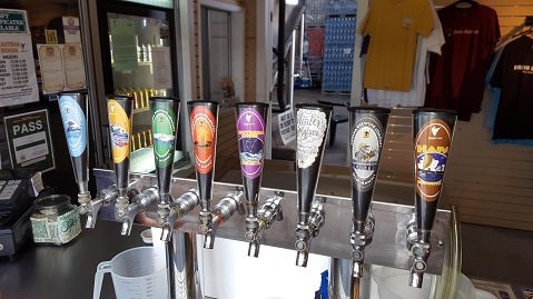 Travelling to Hawaii? Be sure to visit Mehana Brewing on the Big Island: greatbeernow.com/mehana-brewing… <a href="/mehanabrew/">Mehana Brewing</a>