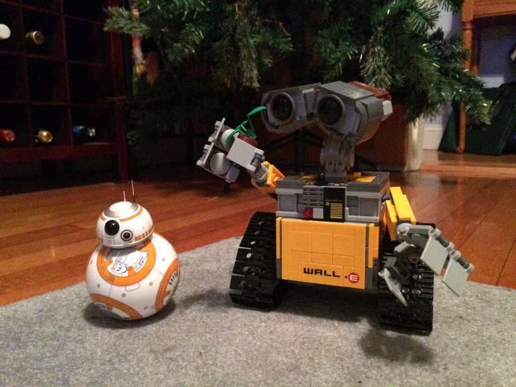 Merry belated Christmas from <a href="/FitzMasterFlex/">Sean Fitzgerald</a> and <a href="/beckling/">Becky Fitzgerald</a> #StarWarsTheForceAwakens #LEGO #stillakid