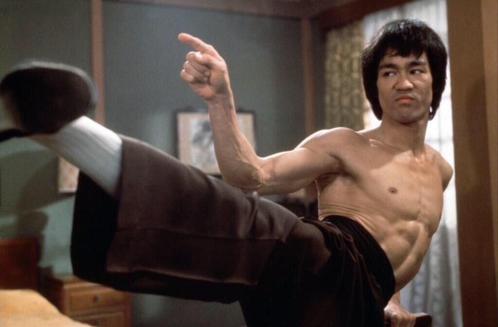 ValaAfshar's tweet image. I fear not the man who practiced 10,000 kicks once, I fear the man who practiced one kick 10,000 times. —@brucelee