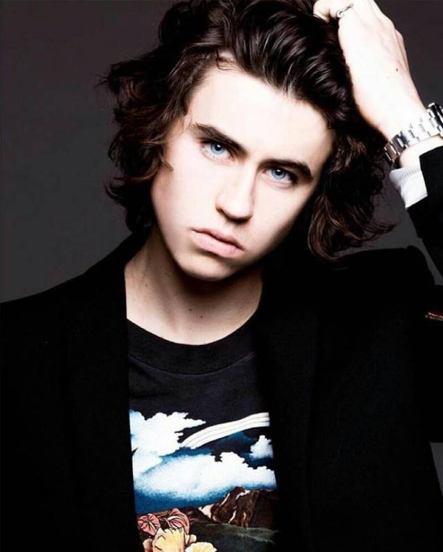 HAPPY BIRTHDAY NASH GRIER!    