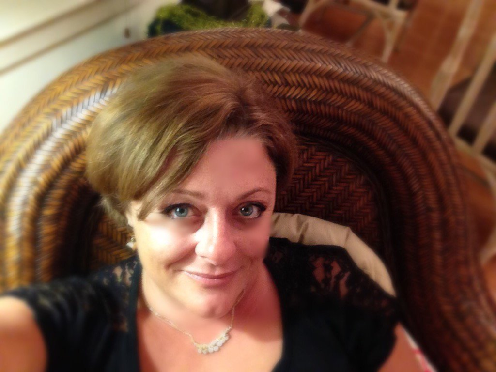ktet's tweet photo. Selfie time... Lol https://t.co/FlvhuHbCEX