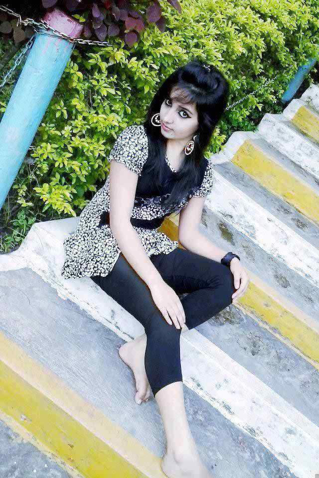 fahmida_2015's tweet photo. Many previous photos! https://t.co/W5yMhskVT9