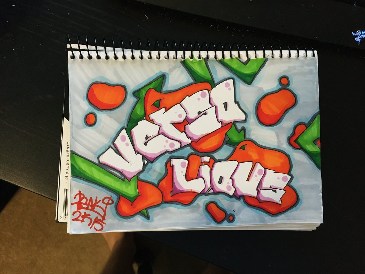 Fergyy99's tweet photo. Quick irl piece for my main @Versolious https://t.co/TKK2K7Fars