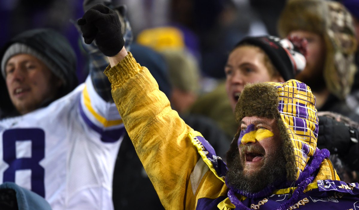 PiPressPhotos's tweet photo. #Vikings lead #Giants at #TCFStadium in 3rd quarter. Photos: https://t.co/3mQTLgeWUE https://t.co/kK1oyh62FV