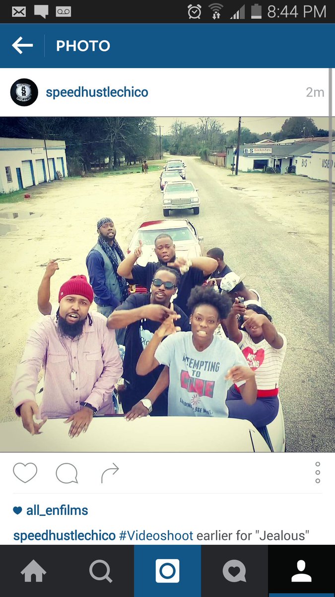 SpeedHustle_com's tweet photo. #Videoshoot earlier for "Jealous" wit Cet Distic and King Pin of #20FootTrillMob #SpeedHustle #Two7sel #dronefootage https://t.co/KfJBqnevWK