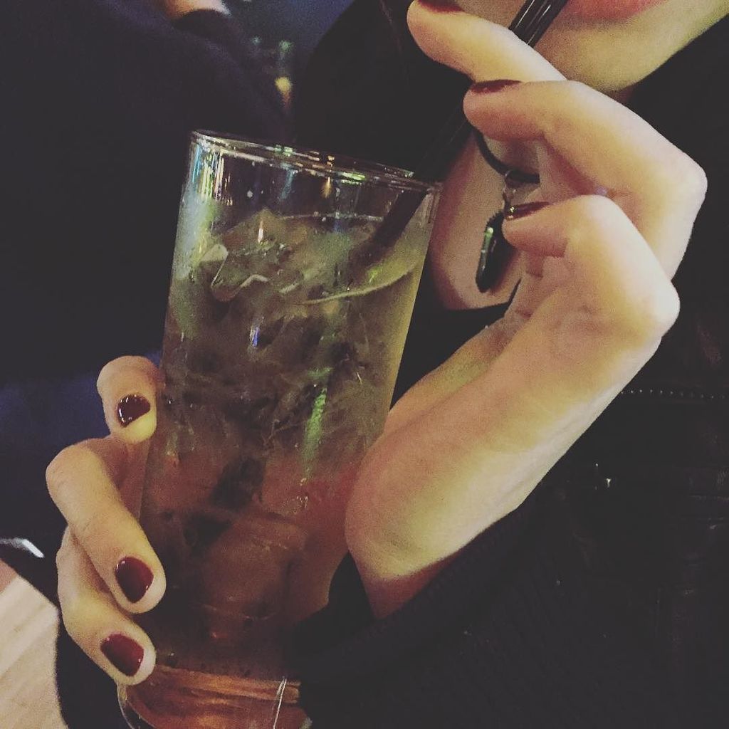 eliseholowicki's tweet image. #majesty #handmodel #handmodeling ift.tt/1OnZMIF