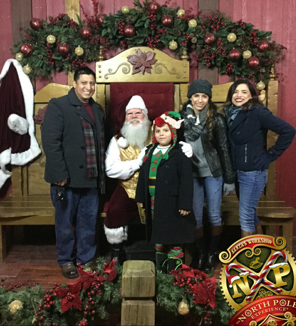 urnike1's tweet photo. 2015 #NorthPoleExperience https://t.co/hkRt1hsqSs