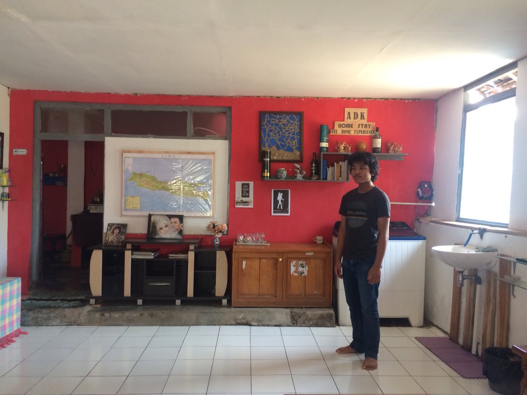 lovelytrap's tweet photo. Stay at ADK homestay, if you want to stay with local people before #hiking #Papandayan mountain call +62896 57899218 https://t.co/27lop44VlW
