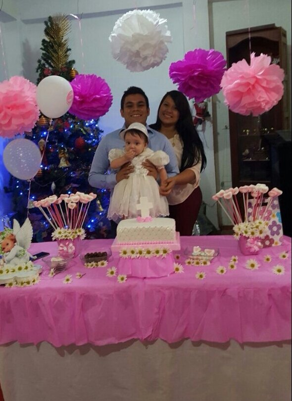 laurarivera421's tweet photo. Felicidad Total! @yelian213 @carol_rivera17 https://t.co/lwb9AzNkxY