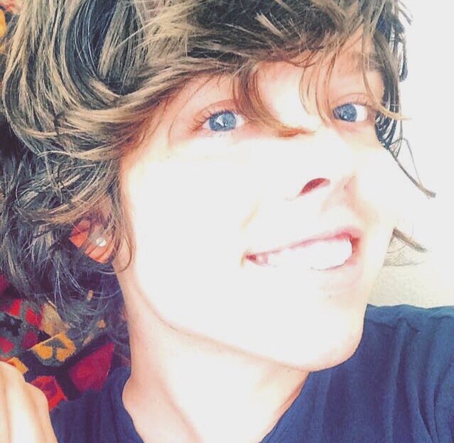 Happy birthday to my beautiful eyed, pizza eating, favorite potato, Danny Edge.   ILYSM   