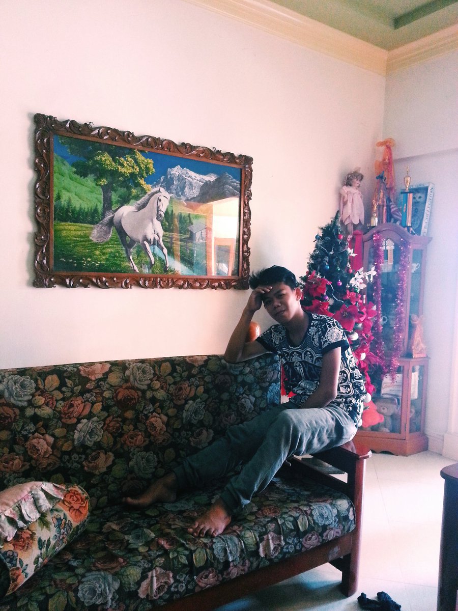 aprilee04's tweet photo. #christmasseason❤ https://t.co/ysJgDWQSeQ