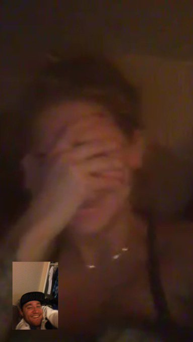 This is what happens when I'm alone watching Titanic ? #kidding #notkidding photo credit 2 FaceTime and<a href="/tag/kidding"class="tags"><span>#kidding</span></a><a href="/tag/notkidding"class="tags"><span>#notkidding</span></a>