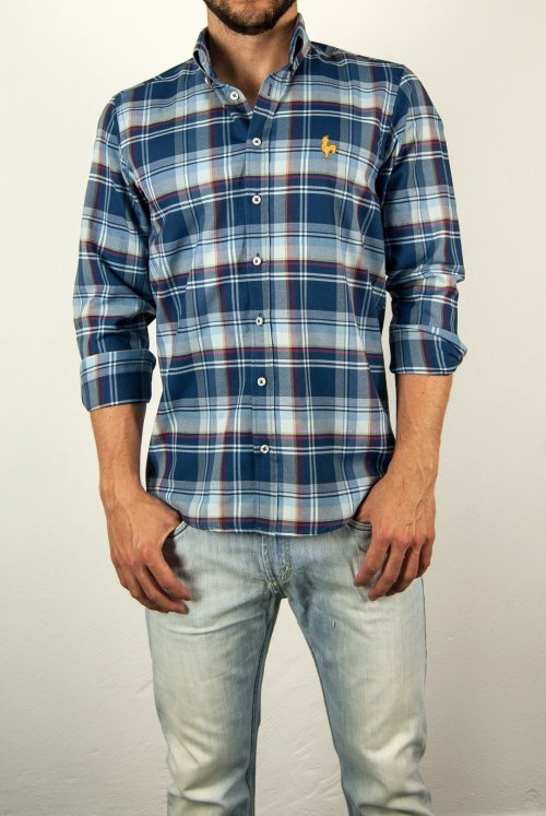 MiHermanaPeque's tweet photo. Hoy presentamos en nuestra web una nueva marca de #camisas, @PatadeGayo, las #NFC Shirts, https://t.co/8e8gCdS0P9 https://t.co/dNo5lGUvVo