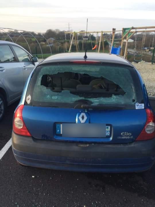 tendanceouest's tweet photo. #Manche #chasse Des coups de feu sur le parking d'une jardinerie de #Tollevast
https://t.co/ujDrOGvagx https://t.co/nSAaLPvHGi