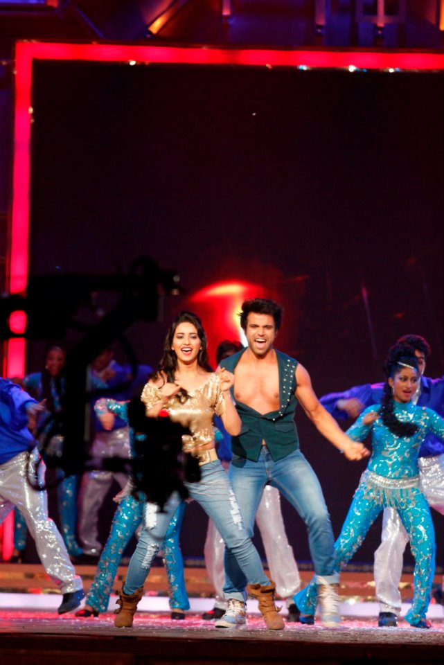 Embedded image permalink