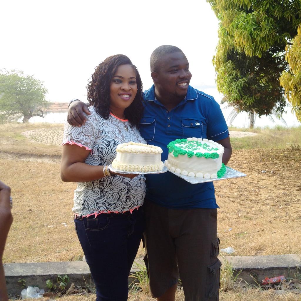 Miss_Enchante's tweet photo. aww cute"@obaino_: Me and my lil sister. Yesterday was our birthday, and it was a BLAST https://t.co/VVNAb23kZq"