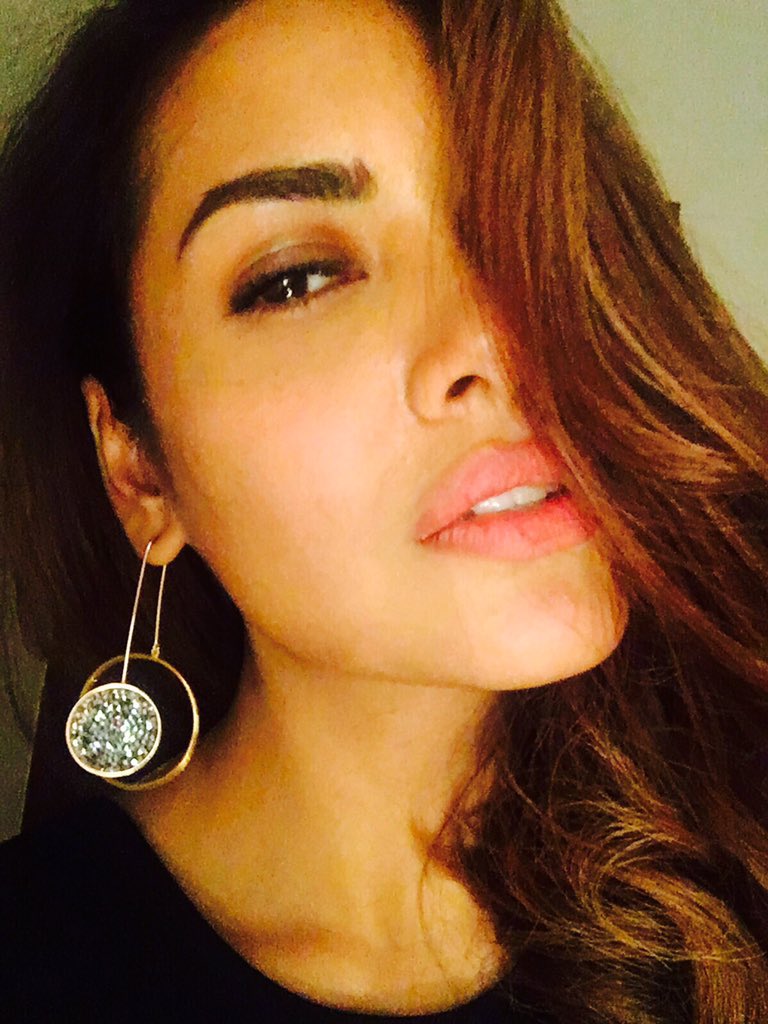 FashionConsulate (@fashconsulate) on Twitter photo Stunner <a href="/eshagupta2811/">Esha Gupta</a> dons <a href="/vinitamichael/">Vinita Michael</a> earrings for #salmankhan's 50th birthday bash. Styled by <a href="/MohitRaich/">Mohit Rai</a> Stunner <a href="/eshagupta2811/">Esha Gupta</a> dons <a href="/vinitamichael/">Vinita Michael</a> earrings for #salmankhan's 50th birthday bash. Styled by <a href="/MohitRaich/">Mohit Rai</a>