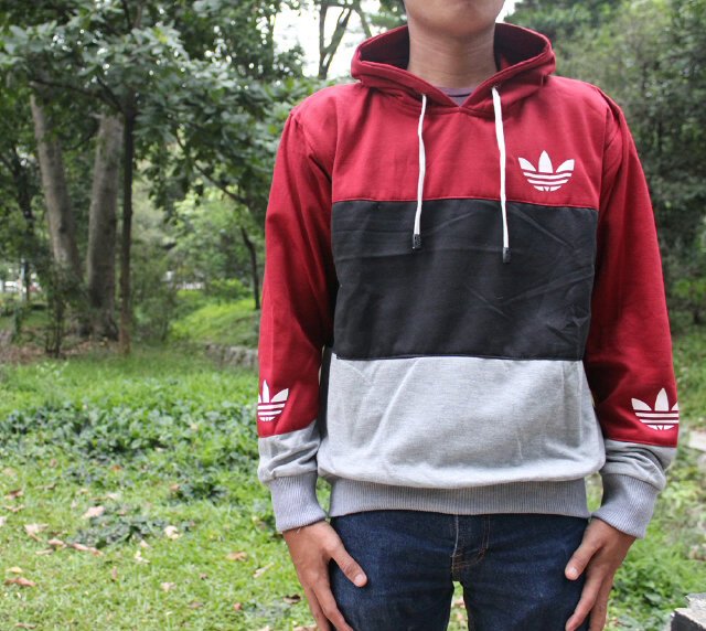 SenaStore tweet media