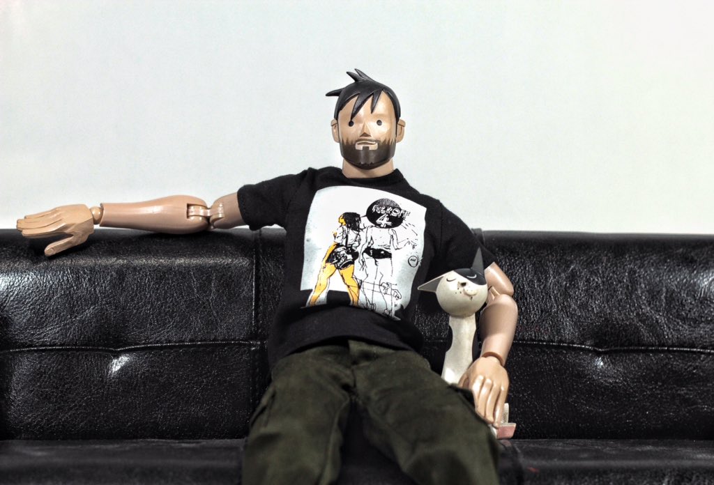 hanunxx's tweet photo. Mr Couch Potato :D #threeA #worldofthreea #m71 #popbot https://t.co/Cfmjunaa7O
