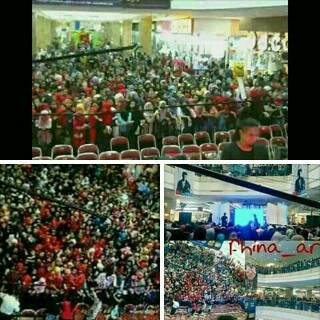 PvTasya's tweet photo. Bnyk Banget yha Penonton MEET AND GREET bng ali di Surabaya
#KeepSupportAliprilly https://t.co/VKkWRb7wZh