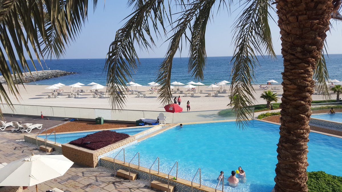 #xmasgetaway
#radisonbluhotelFujairah