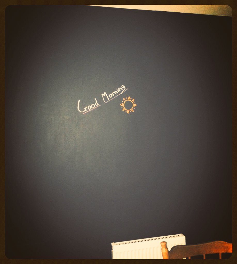 HollsTweets's tweet photo. Good Morning @Gpmurfin #cute #chalkboardfun https://t.co/r9y6aH8wbB
