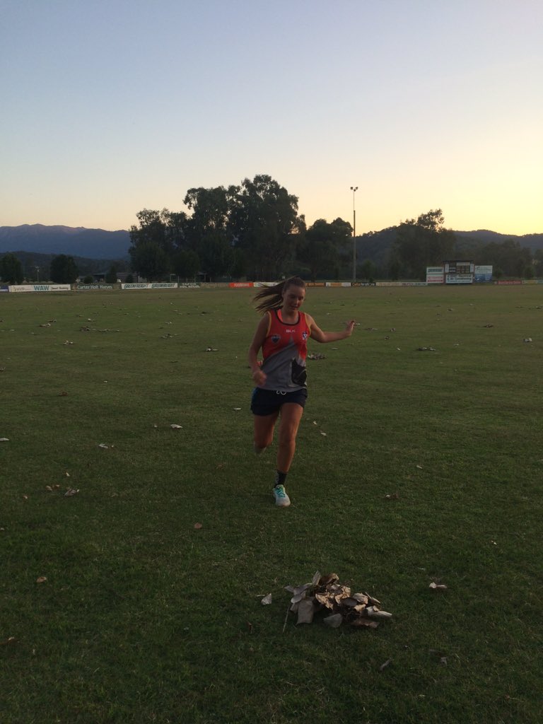 #w1session3 done and dusted, good week of training in myrtleford #rayscave <a href="/YouthGirls/">YG👑</a> <a href="/DandyStingrays/">Dandenong Stingrays</a> #hadnocones
