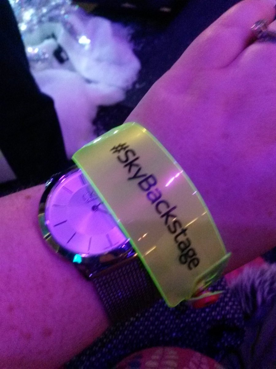 dawnlharrison's tweet photo. Great experience #skybackstage yesterday at the #O2area made a great memorable day for my daughters 1st trip there. https://t.co/S4yfVrf4Gi
