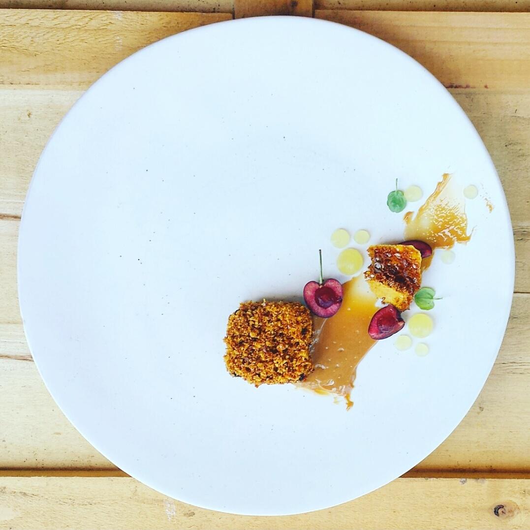ChefJacoSA's tweet photo. Honeycomb sage cake, citrus, salted caramel, cherry. #foodporn #finedining #chef #capetown #foodie #dessert https://t.co/HDyh50UiDa